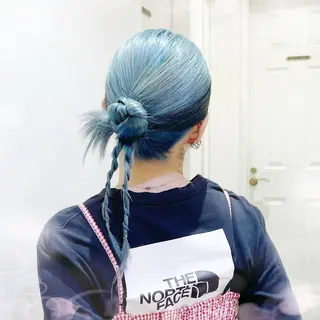 ヘアアレンジ 🎼2次元カラー ヘアメ たまみ🎀のヘアスタイル