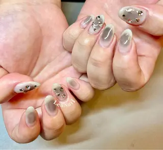 ネイル Lea Nailのネイルデザイン