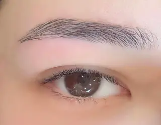 メンズ アイブロウ 【韓国束感まつげ】 Rena🍫のマツエク・マツパデザイン