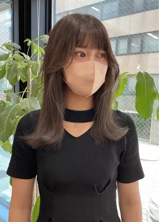 セミロング カラー mizuki  韓国 ヘア/髪質改善のヘアスタイル
