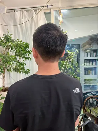 メンズ 谷澤 朋佳のヘアスタイル
