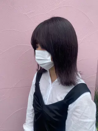 ミディアム あいさ🤍ムラ無しカ ラー🤍のヘアスタイル