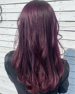 カラー 伊藤 由妃乃のヘアスタイル