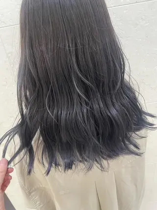 ミディアム 安田 柚月のヘアスタイル