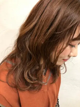 セミロング カラー 西山梨々【12/1〜 産休を頂きます🎀】のヘアスタイル