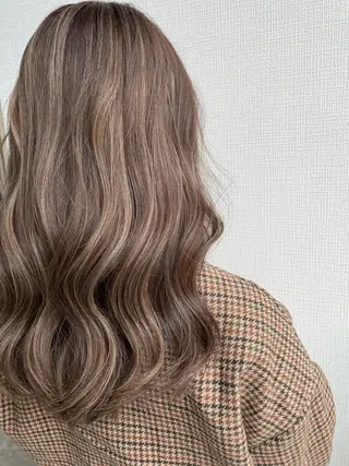 ミディアム 家田 竜のヘアスタイル