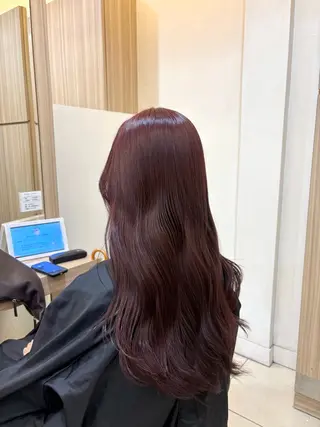ロング カラー 佐藤 こうがのヘアスタイル