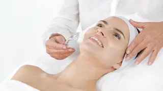 SALON Belluce【ベルーチェ】所属・中村 萌々のエステ・リラクイメージ