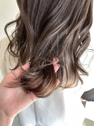 ミディアム monolith所属・金井愛華 【monolith】のヘアスタイル