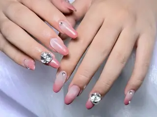 ネイル EE.Nail所属・FuFu.Nail 2️⃣番のネイルデザイン