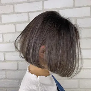 ショート カラー she2.shinjuku所属・顧客様専用予約 新規予約不可のヘアスタイル