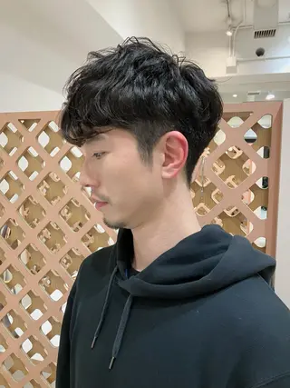 ショート パーマ メンズ 川間 将彦のヘアスタイル