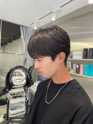 ショート メンズ カラーモデル⚡️ REONのヘアスタイル