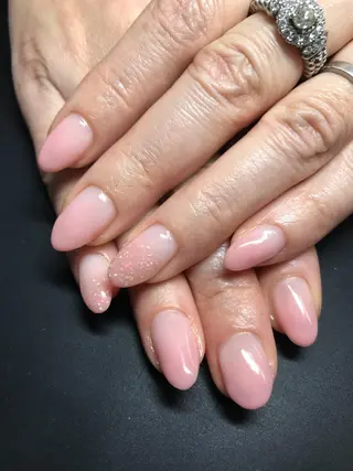 ネイル みんなの店所属・仲谷 つかさのエステ・リラクイメージ