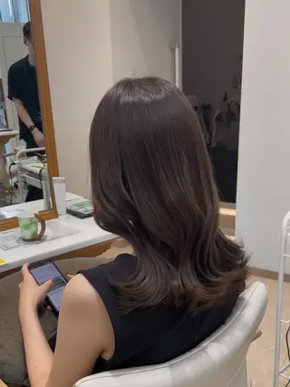 セミロング ヘッドスパ／透明感 カラー伊藤 千尋のヘアスタイル
