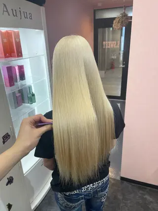 ロング カラー ハイトーン/ブリーチ /hikaruのヘアスタイル