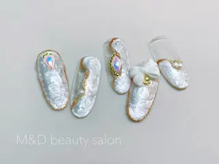 ネイル M&D BeautySalon銀座店所属・M&D 銀座店のネイルデザイン