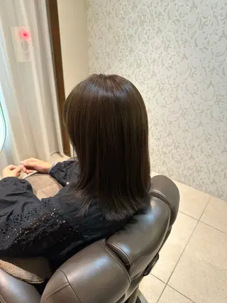 ミディアム カラー grande hair&spa所属・🫧透明感カラー 🫧サキのヘアスタイル