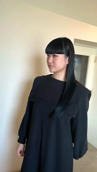 ロング カラー 前川 華恋 / room3のヘアスタイル