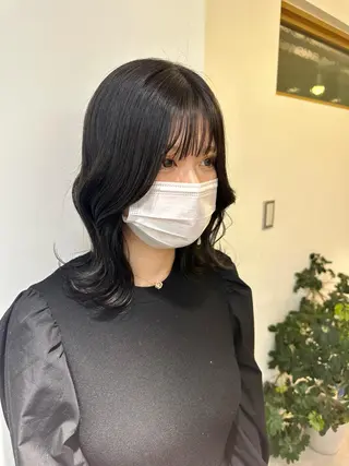 カラー リンダ所属・ベージュ/顔周り カット/スズキのヘアスタイル