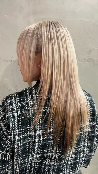 ロング カラー hairdesign collet ginza所属・🌈ケアブリーチ🌈 デザイン🪅ひかるのヘアスタイル