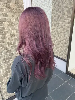 ロング 目黒 優衣のヘアスタイル