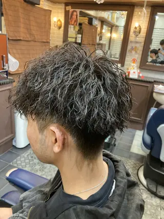 パーマ メンズ ルピナス中田店長 山口大地のヘアスタイル