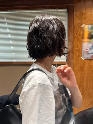 ミディアム カラー kakeru レイヤーボブパーマのヘアスタイル
