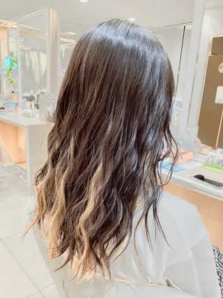 カラー IwAsh中山所属・✂︎中山ブリーチ・ パーマ✂︎露木智也のヘアスタイル