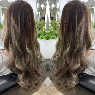 ロング カラー ヘアアレンジ 🦋 SHION 🦋のヘアスタイル