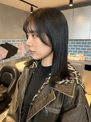ミディアム カラー パーマ VIE表参道所属・艶感カラー/縮毛 矯正/りょお🫧のヘアスタイル