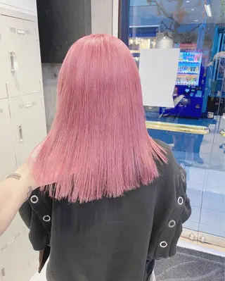 セミロング ハイトーン×エクステ 💞くるみのヘアスタイル