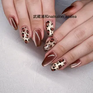 ネイル R inのネイルデザイン