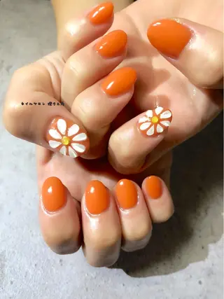 ネイル 伊藤 美里のネイルデザイン