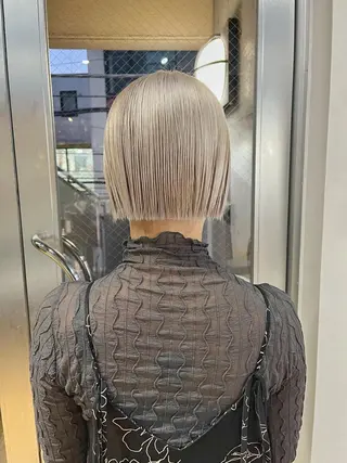 ショート ハイトーンNo.1✨ パーマ✨イマイタツヤのヘアスタイル