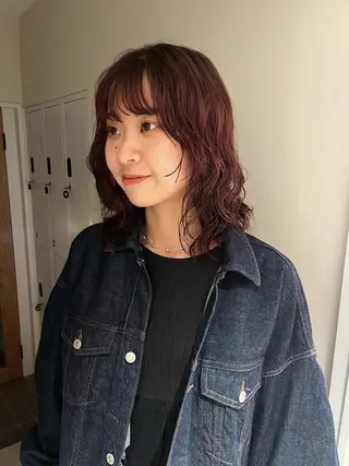 パーマ pu+on. nailworks所属・fuyumi / ニュアンスネイルのネイルデザイン