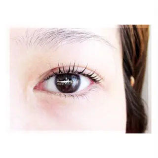 マツエク・マツパ まつげ&眉の専門店 アントススタッフの眉毛・アイブロウイメージ