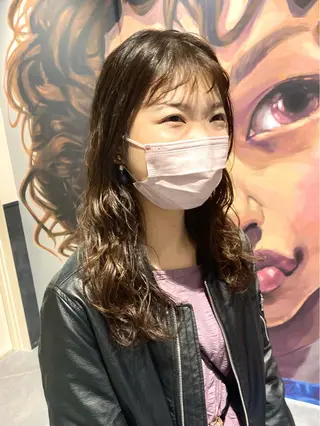 セミロング パーマ しおり/パーマ/ newi町田のヘアスタイル