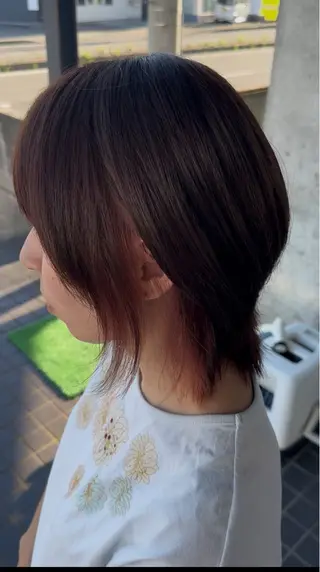 ショート カラー arika　オケシ リョウダイのヘアスタイル