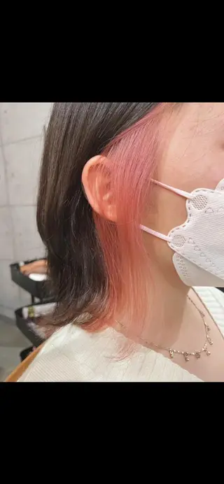 ロング カラー H西梅田所属・カラー専門H西梅田 tagaのヘアスタイル