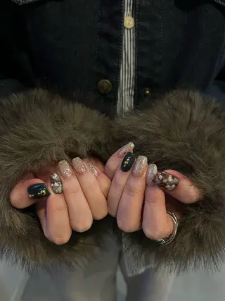 ネイル +vico 堀江店所属・中西 春那のネイルデザイン