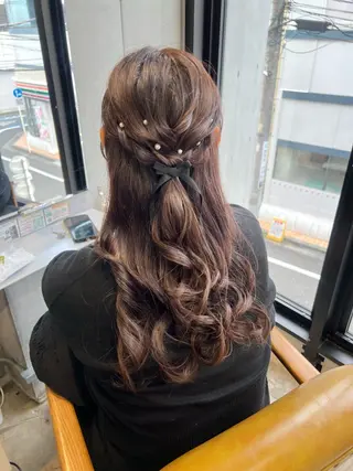 ロング カコ/レイヤーカット ヘアアレンジのヘアスタイル