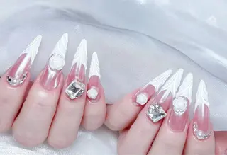 ネイル 🎀M nails✨ ビューティーのネイルデザイン