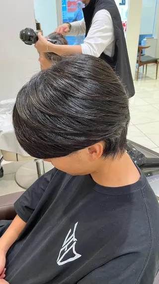 パーマ メンズ 【メンズパーマ✨️ フェザーパーマ】岩城のヘアスタイル