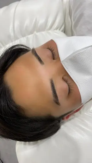 メンズ マツエク・マツパ アイブロウ BEMOA eyelash&eyebrow所属・BEMOA 新木 毬のマツエク・マツパデザイン