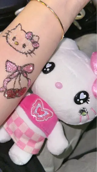 うにゃねいる🌷 Mayaのネイルデザイン