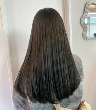 tomu/天神大名/ 透明感カラー🐧のヘアスタイル