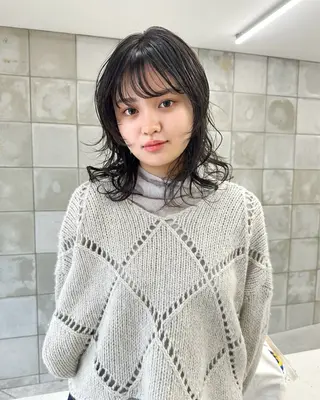 ミディアム カラー 榛地 渉馬のヘアスタイル