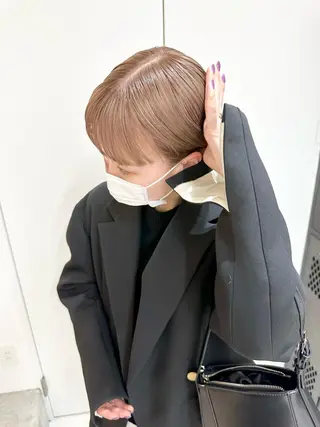 ショート カラー kai .のヘアスタイル