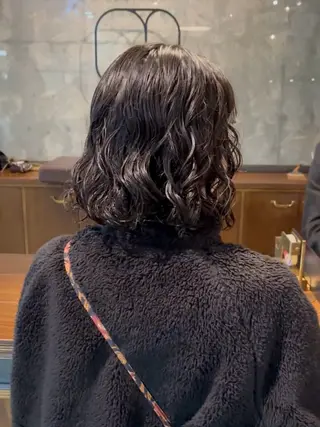 ミディアム パーマ Door代官山所属・詩織/パーマ /代官山のヘアスタイル